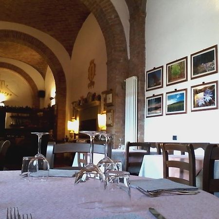 Cisterna Nel Borgo Hotell Castiglione dʼOrcia Eksteriør bilde