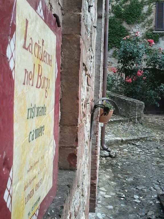 Cisterna Nel Borgo Hotell Castiglione dʼOrcia Eksteriør bilde